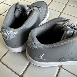 Nike Air Jordan Flight Original 3 Gray Sneaker Shoes Size 10C great condition